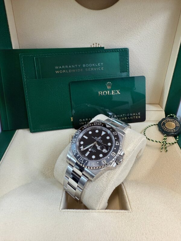 GMT-Master II Black Grey Bezel Oyster Bracelet "Bruce Wayne" 126710GRNR - Image 15