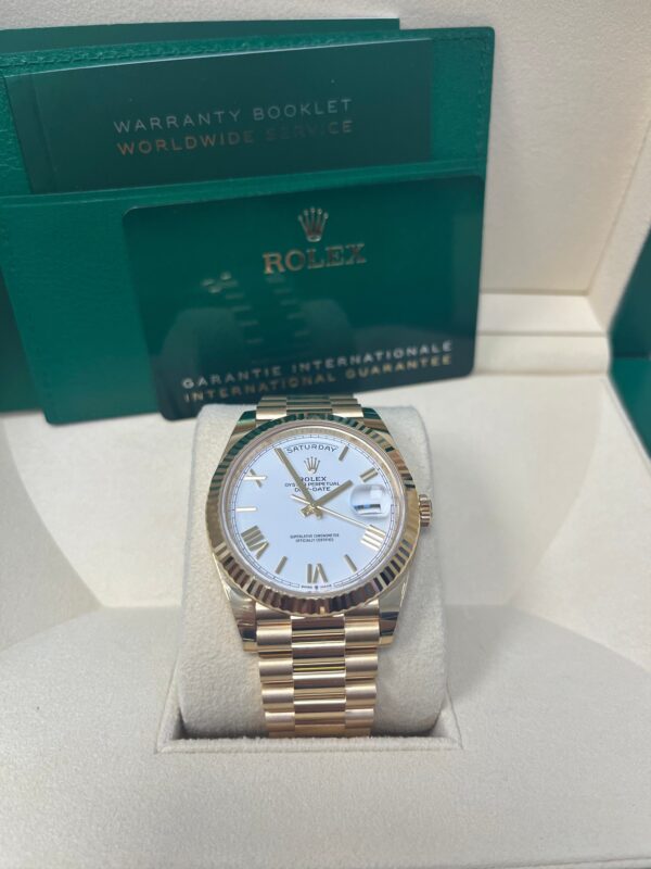 Rolex Day-Date 40 Yellow Gold White Roman Dial Fluted Bezel (Ref# 228238) - Image 4