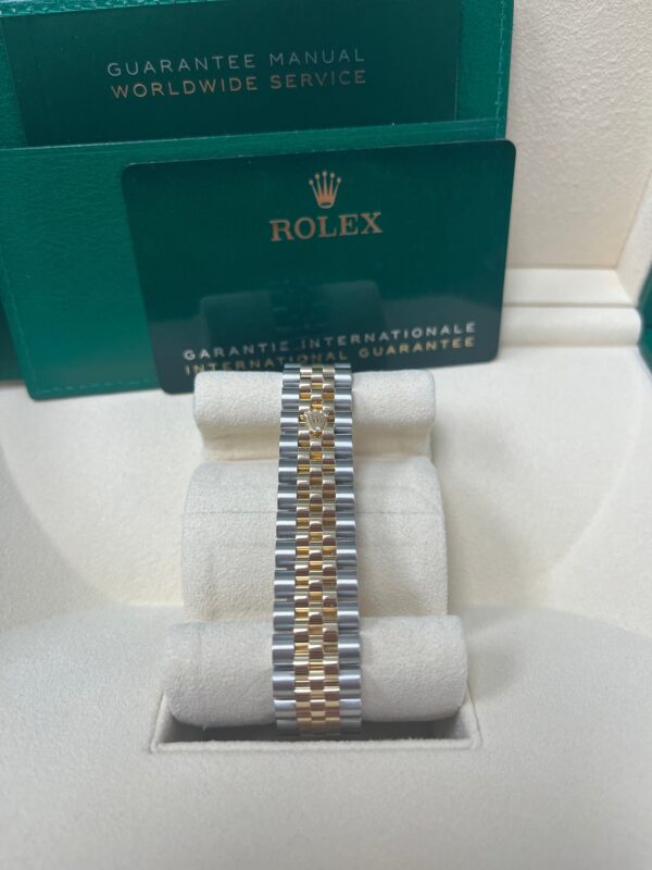 Rolex Datejust 31 Steel and Yellow Gold Datejust 31mm - Fluted Bezel - Silver Diamond Dial - Jubilee 278273 - Image 10