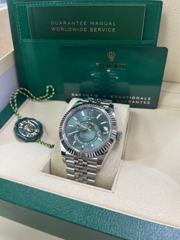Rolex Sky-Dweller Mint Green Index Dial - Jubilee Bracelet 336934 - Image 8
