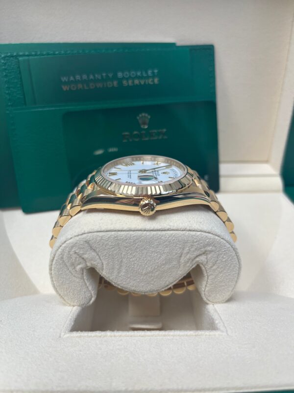 Rolex Day-Date 40 Yellow Gold White Roman Dial Fluted Bezel (Ref# 228238) - Image 5