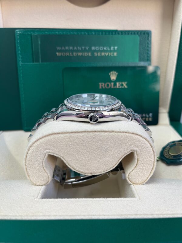 Rolex Datejust 36 Mother of Pearl Diamond Dial Diamond Bezel steel - 36mm Jubilee Bracelet (Reference #126284rbr) - Image 2