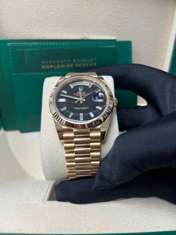 Rolex Day-Date 40 Yellow Gold Day-Date 40 Watch - Fluted Bezel - Onyx Dial - President Bracelet 228238 - Image 11