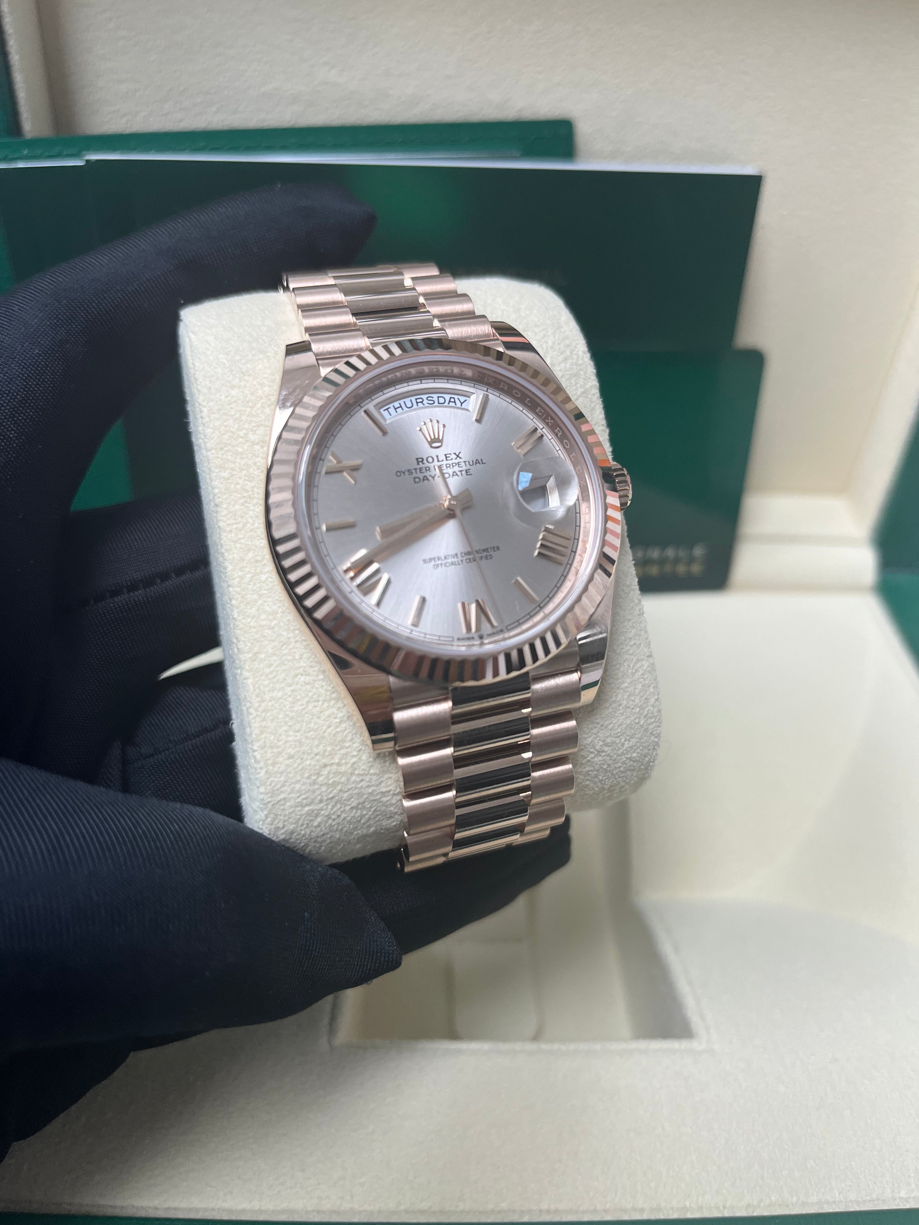 Rolex Day-Date 40 Rose Gold Sundust Roman Dial Fluted Bezel (Ref # 228235) - Image 5