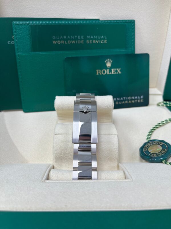 Rolex Daytona White Gold Black Diamond Dial Oyster Bracelet 40mm (Reference 116509) - Image 5