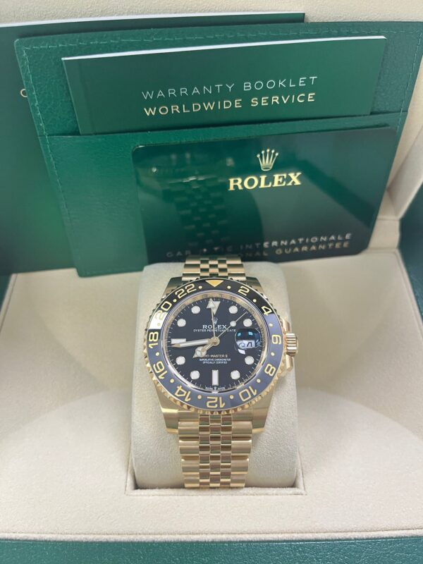 Rolex GMT-Master II NEW RELEASE 2024 GMT-Master II JUBILEE 126718GRNR - Image 2
