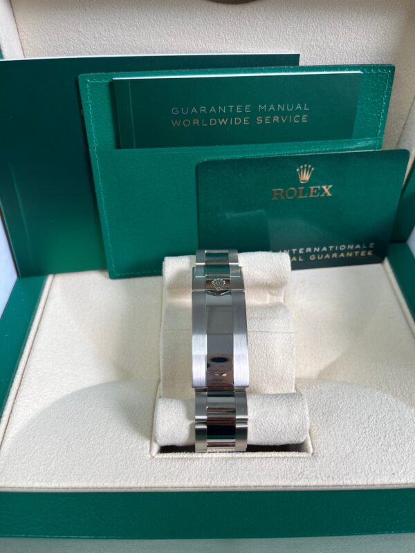Rolex White Gold Submariner Date Watch - The Blueberry - Blue Bezel - Black Dial (Ref # 126619LB) - Image 8