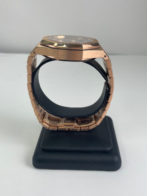 Audemars Piguet Royal Oak Selfwinding Chronograph/ 18K Rose Gold/ Brown Dial/ Rose Gold Sub-Dials (Ref#26331OR.OO.1220OR.02) - Image 7
