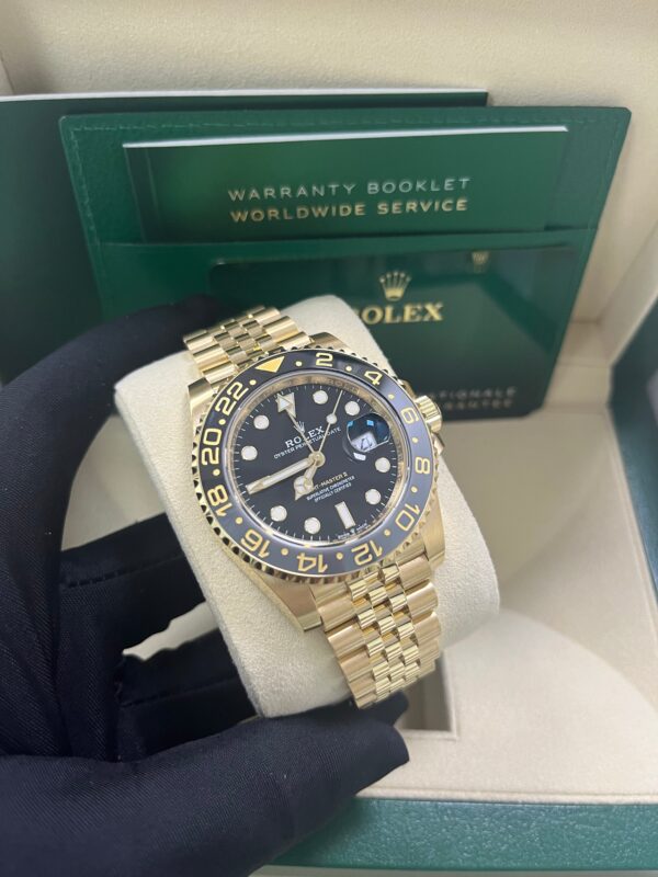 Rolex GMT-Master II NEW RELEASE 2024 GMT-Master II JUBILEE 126718GRNR - Image 7