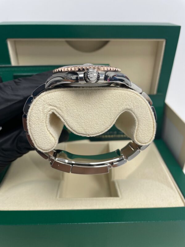Rolex Steel and Everose Gold Rolesor Yacht-Master 40 Watch Brown Dial (Ref #126621) - Image 7