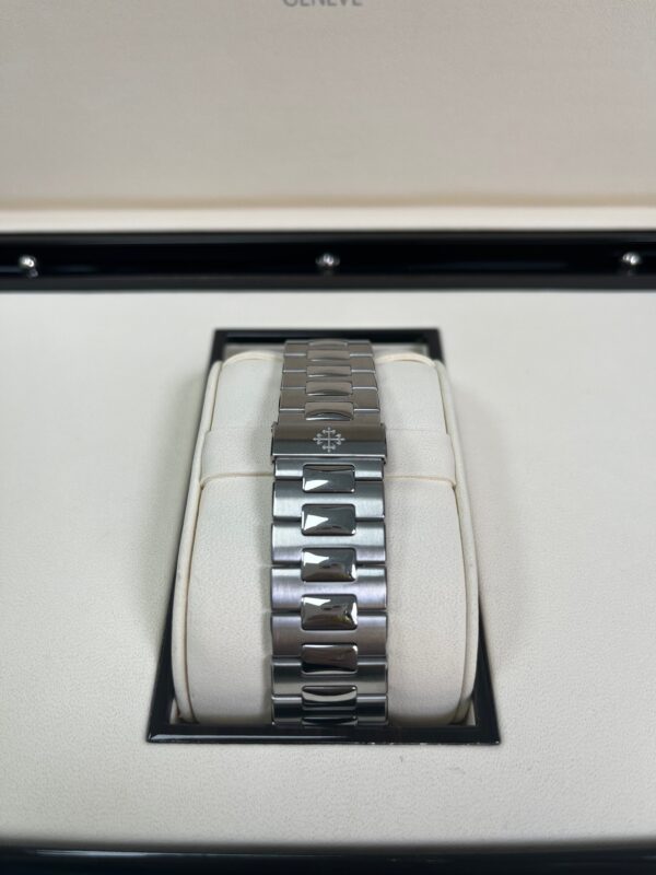 Patek Philippe Nautilus Moon Phase Stainless Steel/ Blue Date Dial (Ref#5712/1A-001) - Image 7