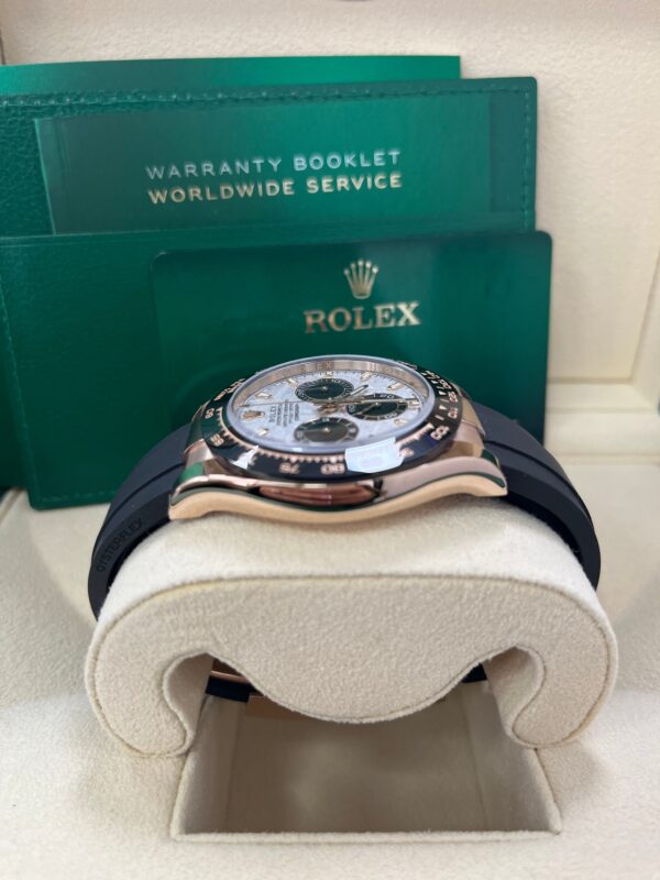 Rolex Daytona Everose Gold Cosmograph Daytona 40 Watch Meteorite Black Index Dial Oysterflex 116515ln - Image 4
