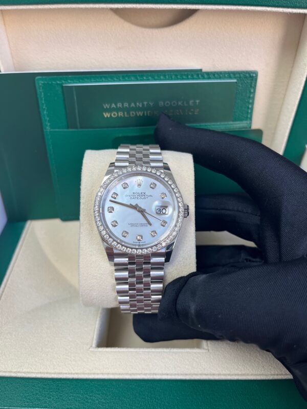 Rolex Datejust 36 Mother of Pearl Diamond Dial Diamond Bezel steel - 36mm Jubilee Bracelet (Reference #126284rbr) - Image 6