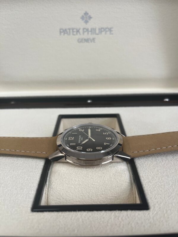 Patek Philippe Calatrava 40mm 18k White Gold 40mm Textured Dial 5226G-001 - Image 12