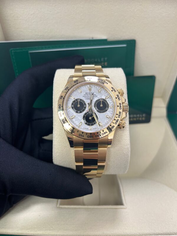 Rolex Cosmograph Daytona Meteorite and Black dial Oyster bracelet (Ref# 116508) - Image 9