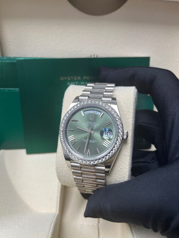 Rolex White Gold Day-Date 40 Watch - Bezel - Olive Green Bevelled Roman Dial - President Bracelet (Ref# 228349RBR) - Image 6