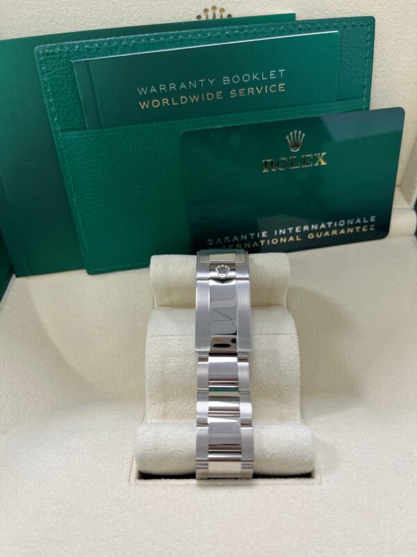 Rolex Daytona White Gold Cosmograph 40 Watch - Blue Index Dial (Ref# 116509) - Image 6