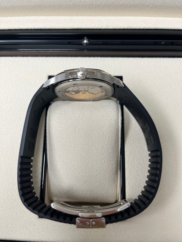 Patek Philippe Aquanaut Stainless Steel/ Black Embossed Dial (Ref#5167A-001) - Image 11