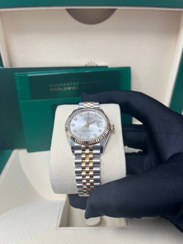Rolex Datejust 31 Steel and Yellow Gold Datejust 31mm - Fluted Bezel - Silver Diamond Dial - Jubilee 278273 - Image 3