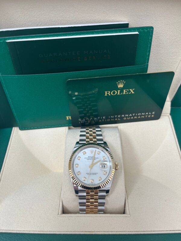 Rolex Mother of Pearl Dial Jubilee Two-Tone Yellow Gold Datejust 36 (Reference 126233) - Image 5
