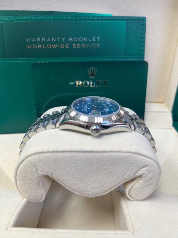 Rolex Datejust 31mm New 2022 Model Oystersteel and White Gold Jubilee Bracelet (Reference 278274) - Image 11