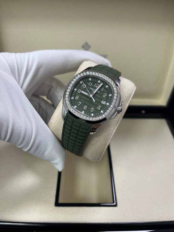 Patek Philippe Aquanaut Luce (Ref# 5267/200A-011) - Image 7