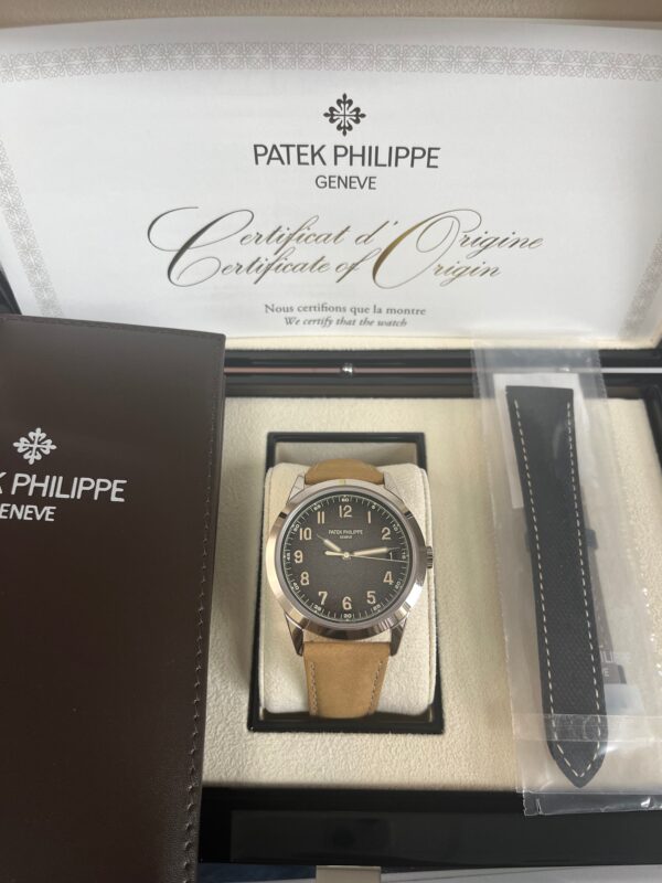 Patek Philippe Calatrava 40mm 18k White Gold 40mm Textured Dial 5226G-001 - Image 7