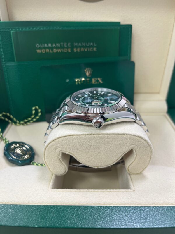 Rolex Sky-Dweller Mint Green Index Dial - Jubilee Bracelet 336934 - Image 11