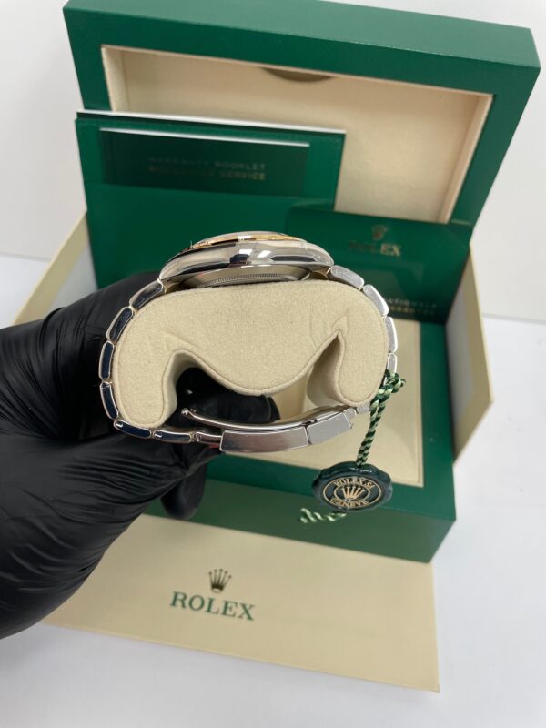 Rolex Daytona 40mm Yellow Rolesor Cosmograph White Index Dial (Ref #116503) - Image 5