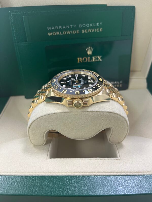 Rolex GMT-Master II NEW RELEASE 2024 GMT-Master II JUBILEE 126718GRNR - Image 4