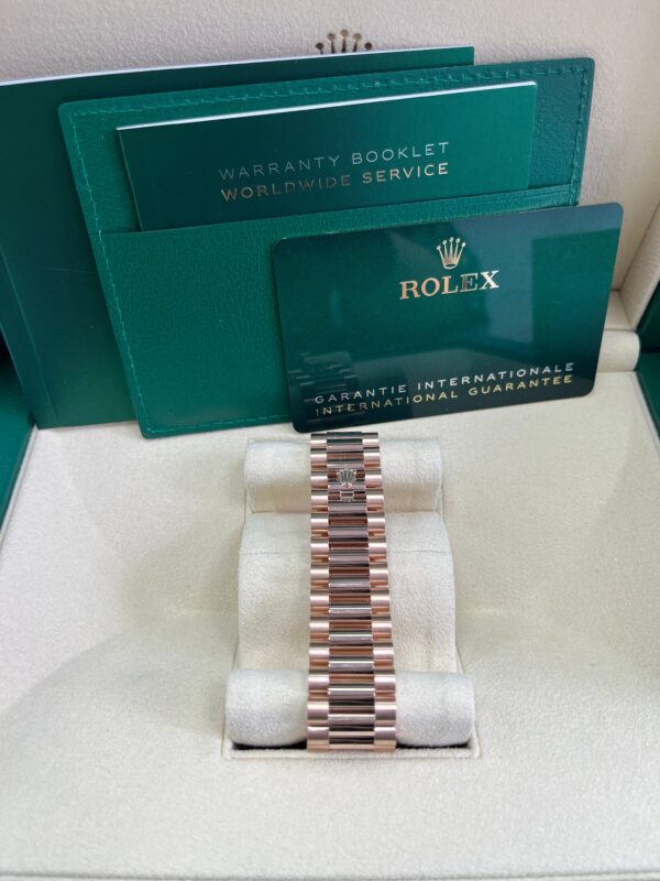 Rolex Day-Date 40 Fluted Bezel Sundust Baguette Diamond Dial President Bracelet 228235 - Image 14