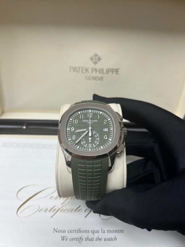 Patek Philippe Aquanaut Self-Winding Green Dial Ref # 5968G-010 - Image 5