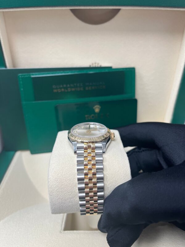 Rolex Datejust 31 Steel and Yellow Gold Datejust 31mm - Fluted Bezel - Silver Diamond Dial - Jubilee 278273 - Image 11