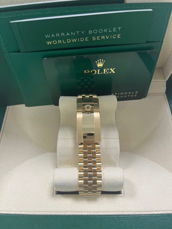 Rolex GMT-Master II NEW RELEASE 2024 GMT-Master II JUBILEE 126718GRNR - Image 5