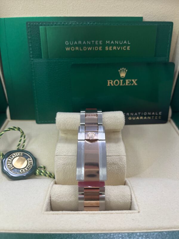 Rolex GMT-Master II Two-Tone Stainless Steel and Rose Gold - "The Rootbeer"- Black and Brown Bezel - Oyster Bracelet (Ref# 126711CHNR) - Image 5