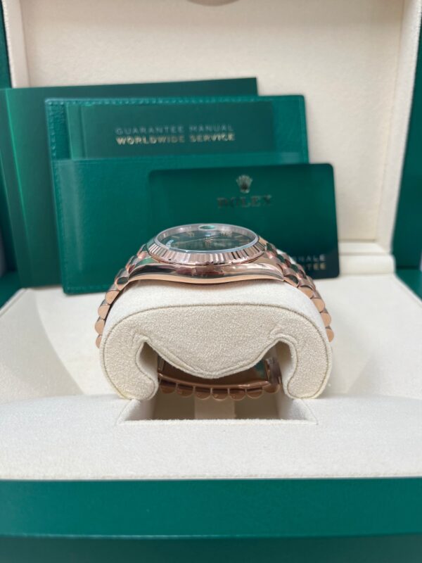 Rolex Day-Date 40 Rose Gold Green Roman Dial - Fluted Bezel (Ref#228235) - Image 6