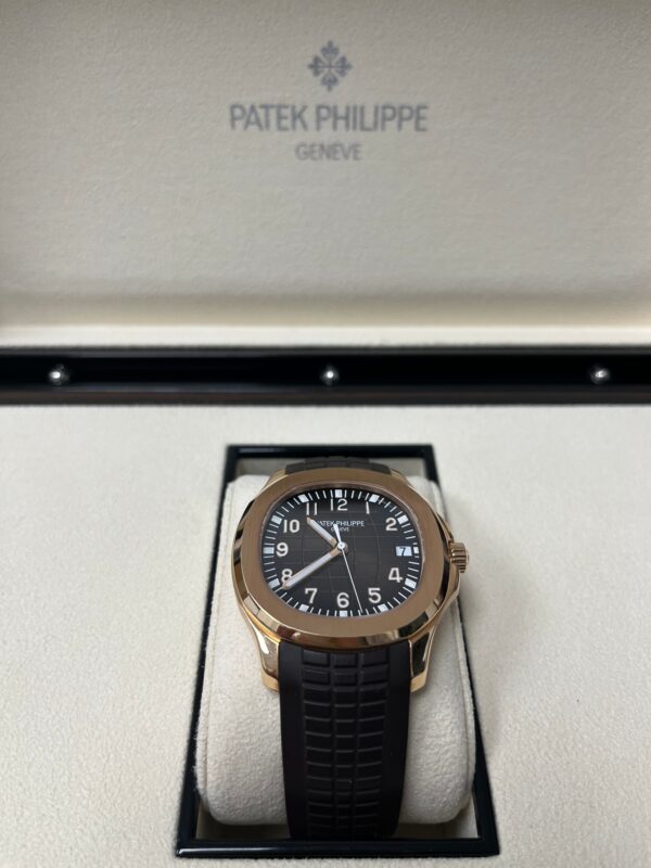 Patek Philippe Aquanaut Rose Gold - Brown Dial (Ref# 5167R-001) - Image 6