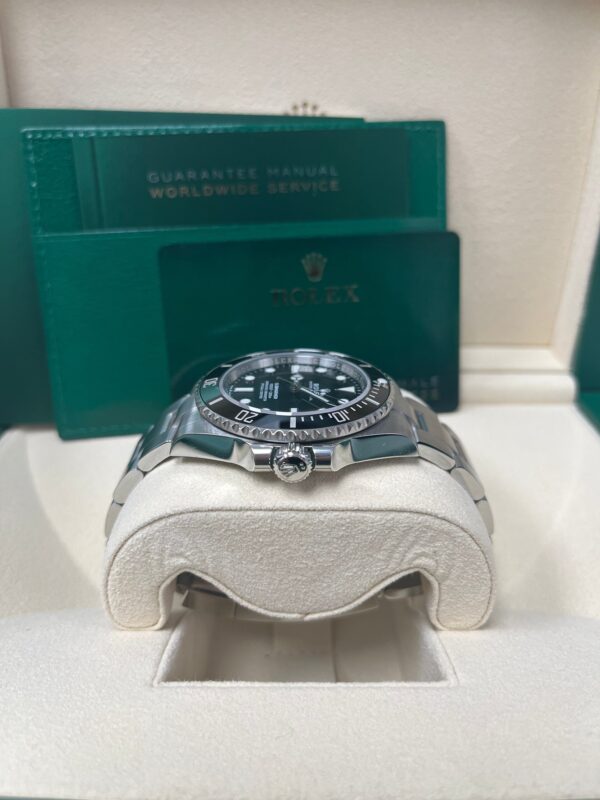 Rolex Submariner (No Date) Black Dial No Date 124060 - Image 6