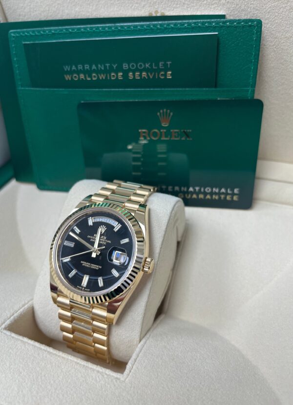 Rolex Day-Date 40 Yellow Gold Day-Date 40 Watch - Fluted Bezel - Onyx Dial - President Bracelet 228238 - Image 10