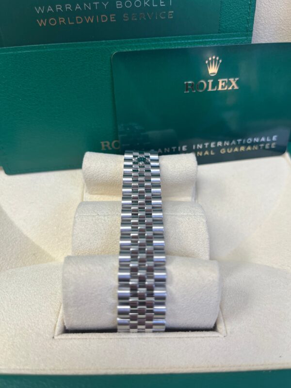 Rolex Datejust 31mm New 2022 Model Oystersteel and White Gold Jubilee Bracelet (Reference 278274) - Image 2