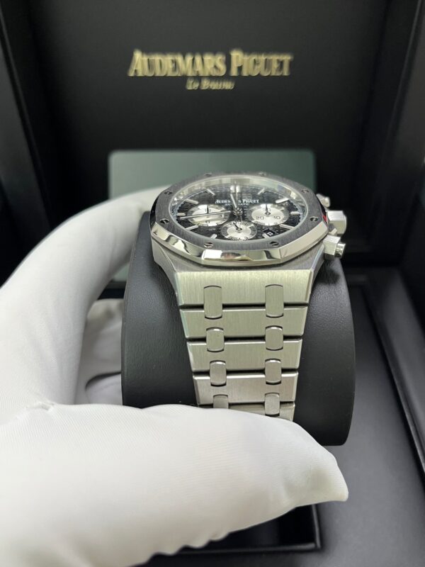 Audemars Piguet Royal Oak Selfwinding Chronograph/ Stainless Steel/ Black Dial/ White Sub-Dials (Ref#26331ST.OO.1220ST.02) - Image 13