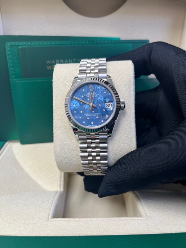 Rolex Datejust 31mm New 2022 Model Oystersteel and White Gold Jubilee Bracelet (Reference 278274) - Image 3