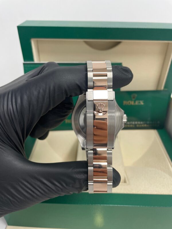 Rolex Steel and Everose Gold Rolesor Yacht-Master 40 Watch Brown Dial (Ref #126621) - Image 5