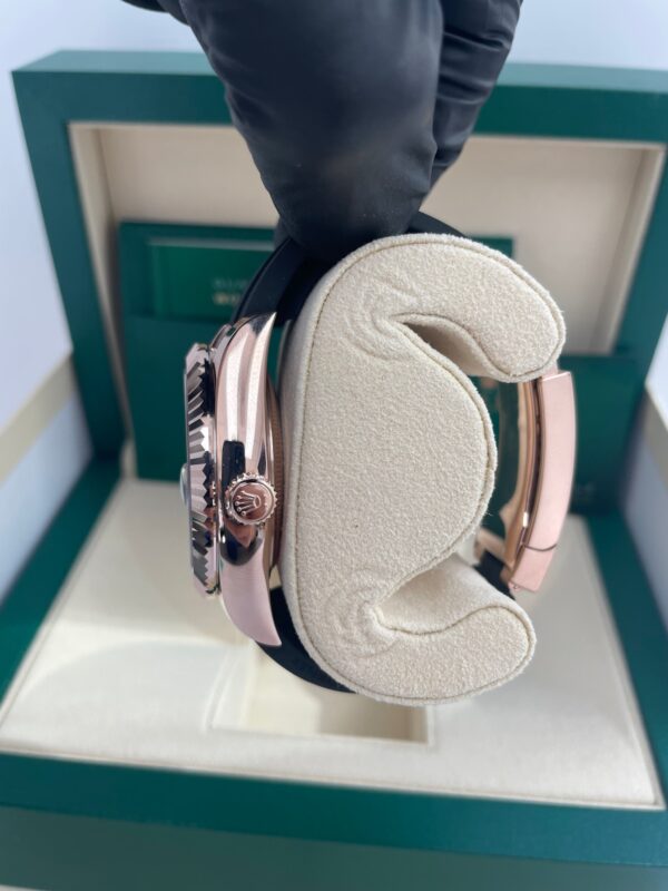 Rolex Sky-Dweller 42mm Rose Gold Chocolate Index Dial Oysterflex Bracelet (Ref # 326235) - Image 8