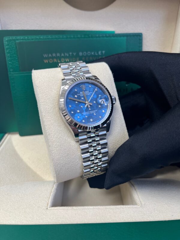Rolex Datejust 31mm New 2022 Model Oystersteel and White Gold Jubilee Bracelet (Reference 278274) - Image 9