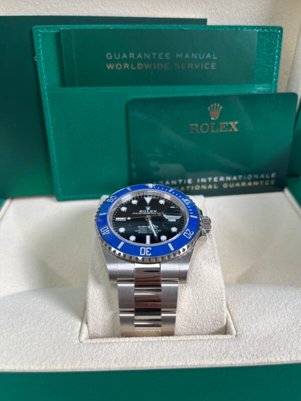 Rolex White Gold Submariner Date Watch - The Blueberry - Blue Bezel - Black Dial (Ref # 126619LB) - Image 4