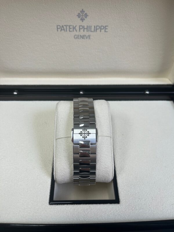 Patek Philippe Nautilus 40 mm Steel Nautilus Travel Time Chronograph Blue Dial 5990/1A-011 - Image 14