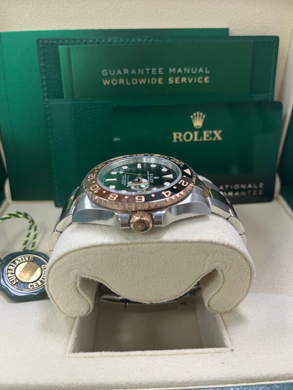 Rolex GMT-Master II Two-Tone Stainless Steel and Rose Gold - "The Rootbeer"- Black and Brown Bezel - Oyster Bracelet (Ref# 126711CHNR) - Image 3