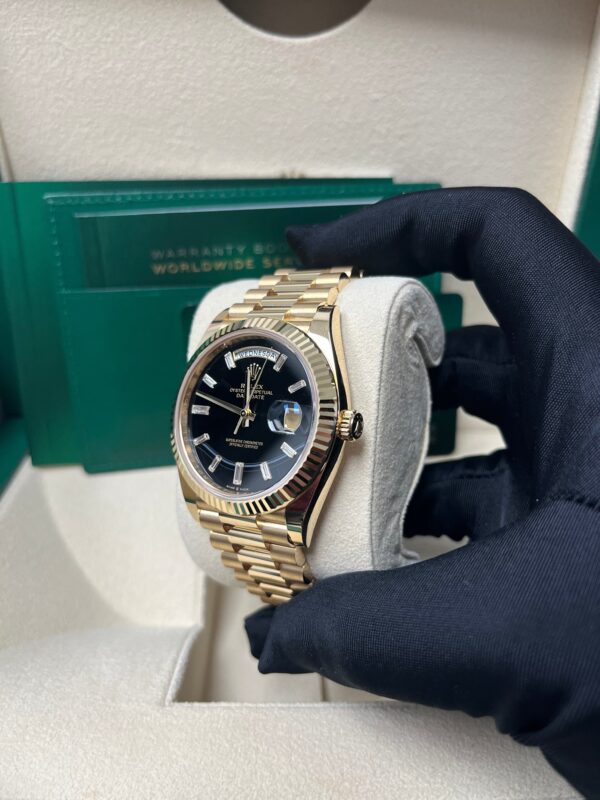 Rolex Day-Date 40 Yellow Gold Day-Date 40 Watch - Fluted Bezel - Onyx Dial - President Bracelet 228238 - Image 9