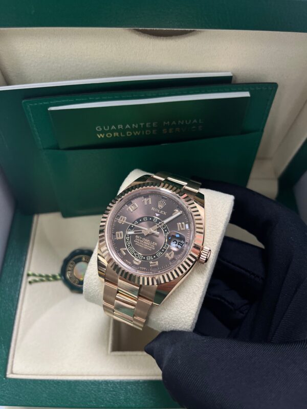 Rolex Sky-Dweller Rose Gold Sky-Dweller Chocolate Sunray Arabic Dial (Reference # 326935) - Image 5